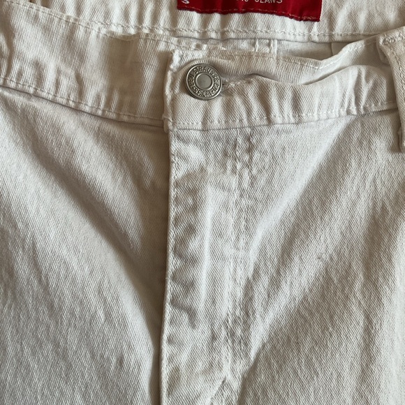 Levi's 510 Women’s Slim Stretch White Jeans Size 14 - Picture 3 of 8